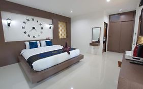 Khum Maikaew Resort